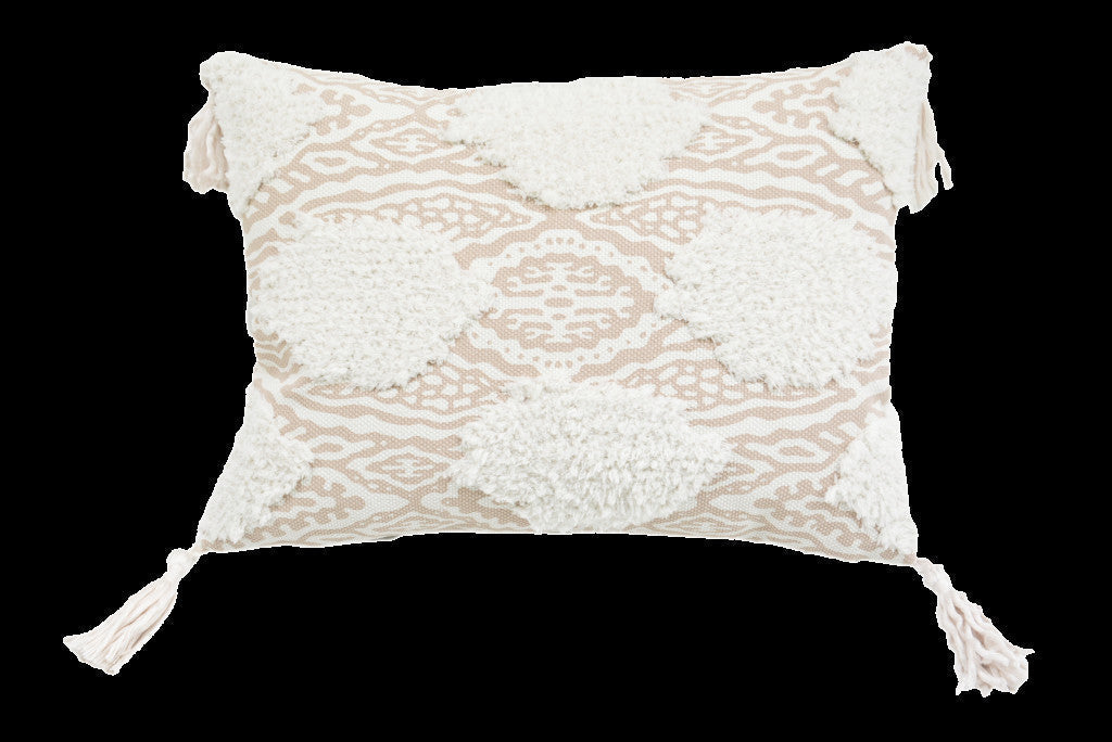 13’ X 18’ Beige And White Ogee Zippered Polyester And Cotton Blend Throw Pillow With Tassels - Accent Throw Pillows