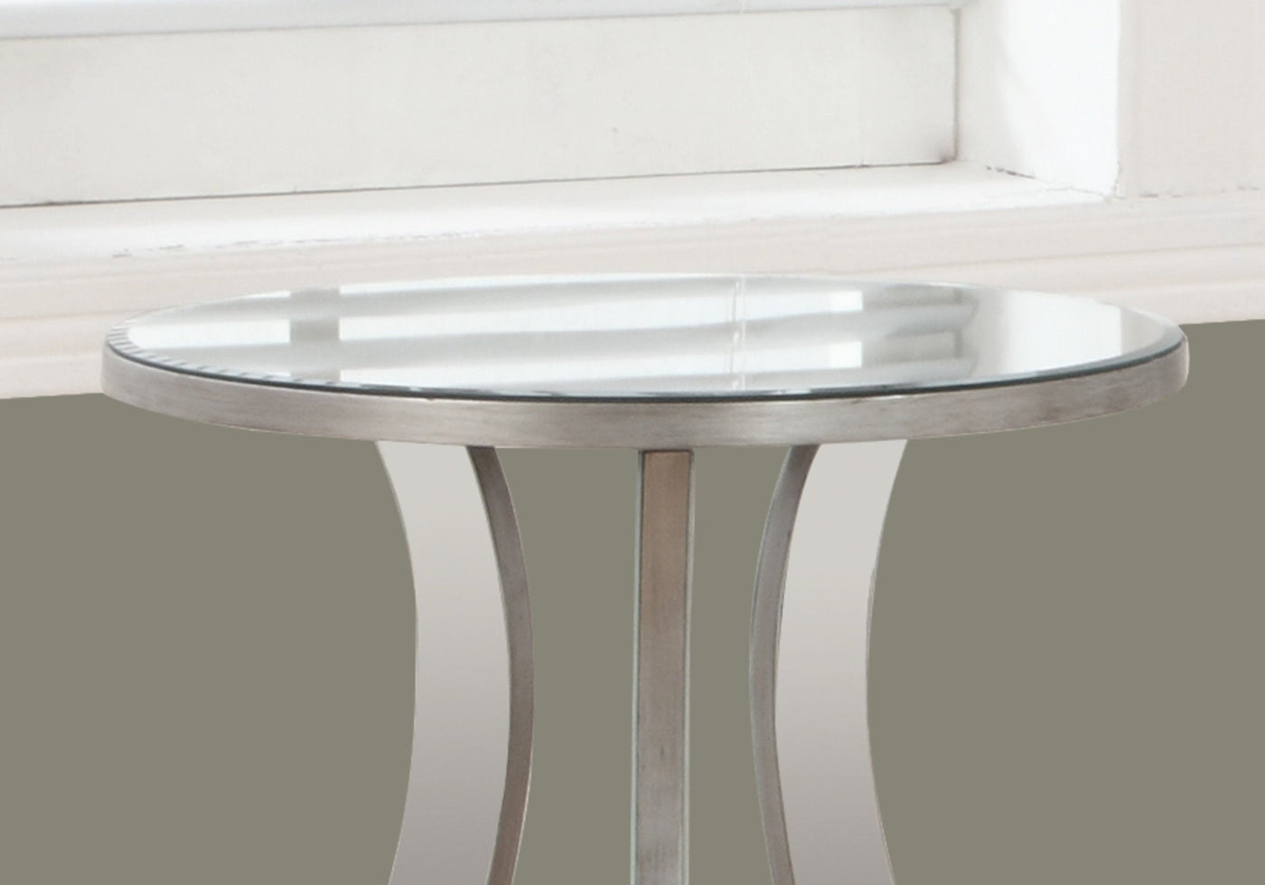 24’ Silver Mirrored Round End Table - End-Side Tables