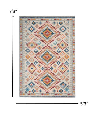 4’ X 6’ Gray And Ivory Geometric Dhurrie Area Rug - Area Rugs