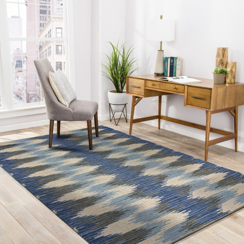 5’ x 7’ Blue and Cream Ikat Pattern Area Rug - Area Rugs