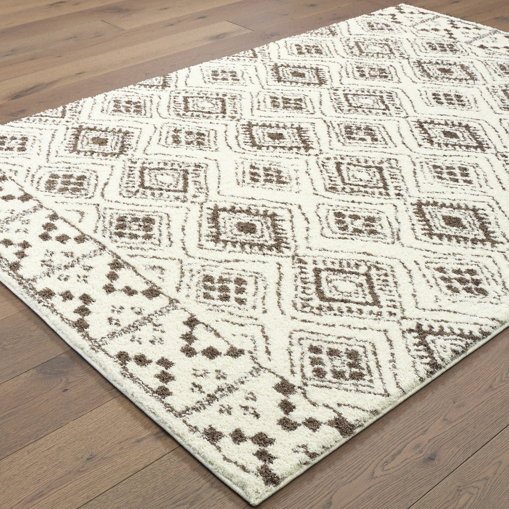 6’ X 9’ Ivory And Brown Geometric Shag Power Loom Stain Resistant Area Rug - Area Rugs